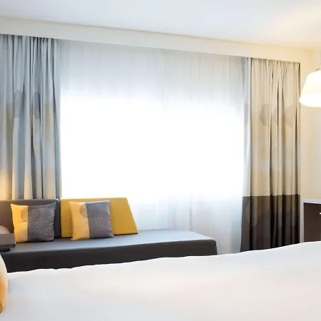 Novotel World Forum 4*
