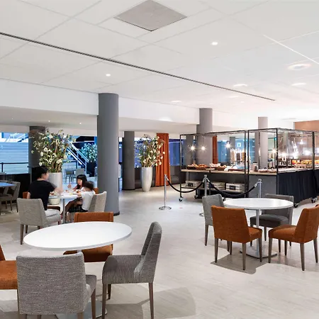Novotel World Forum 4*