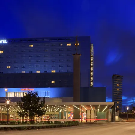 Novotel World Forum Hotel 4*