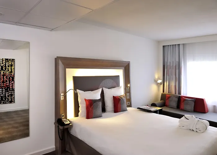 Hotell Novotel World Forum 4*