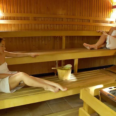 Otel Novotel World Forum