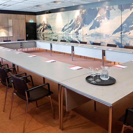 Hotell Novotel World Forum 4*