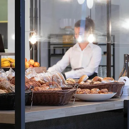 Novotel World Forum 4* Haag